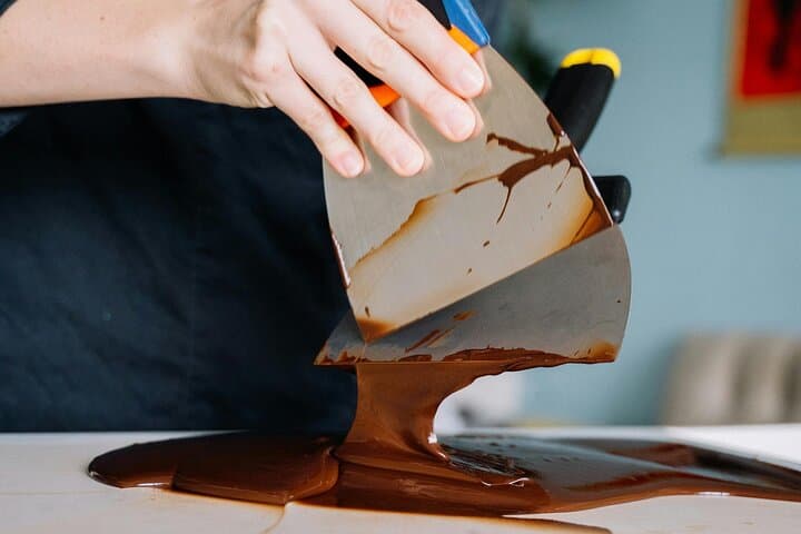 Hands-On Belgian Chocolate Workshop with Beer Tasting in Brussels
