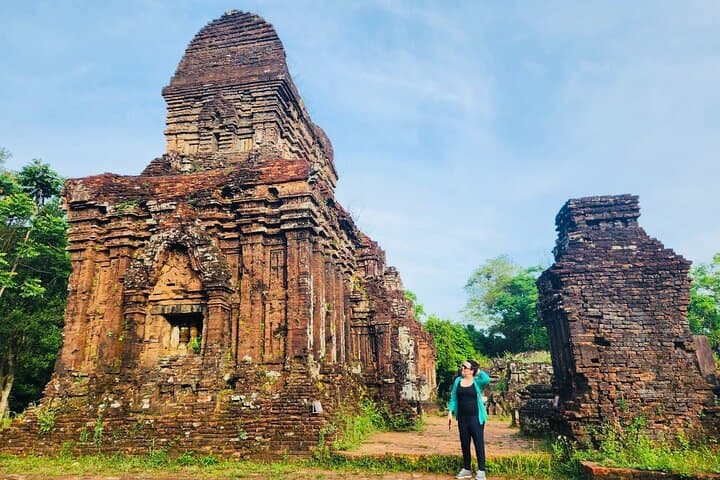 My Son and Marble Mountains Private Day Tour from Hoi An