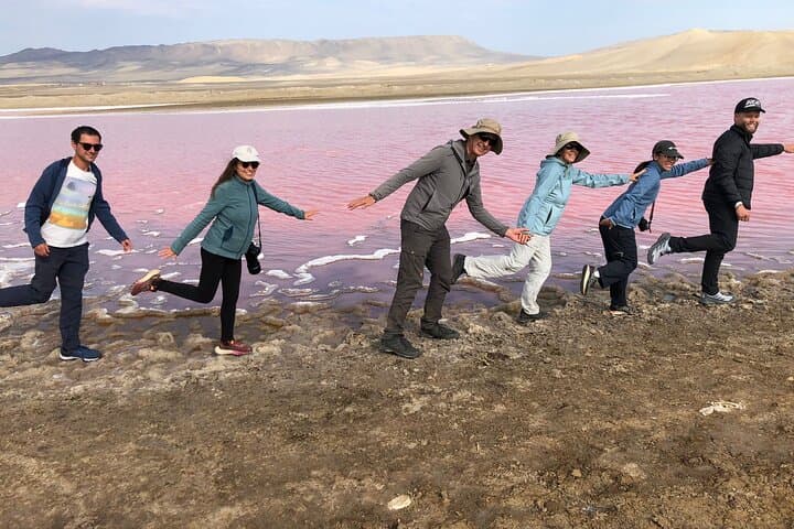 Golden Shadows Trek: Paracas Pink Lagoon, Red Beach & Sunset Walk photo 4