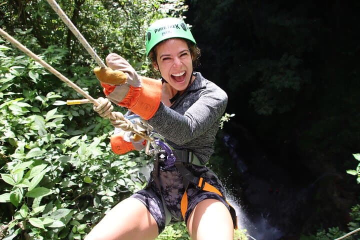 La Fortuna Waterfall Canyoning: 4 Rappels, Monkey Drop & Wildlife photo 5