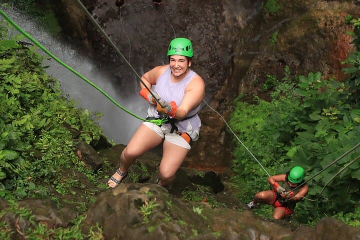 La Fortuna Waterfall Canyoning: 4 Rappels, Monkey Drop & Wildlife photo 6