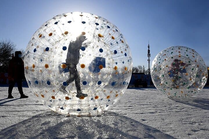 Harbin Ice & Snow Carnival Day Tour on the Frozen Songhua River photo 3