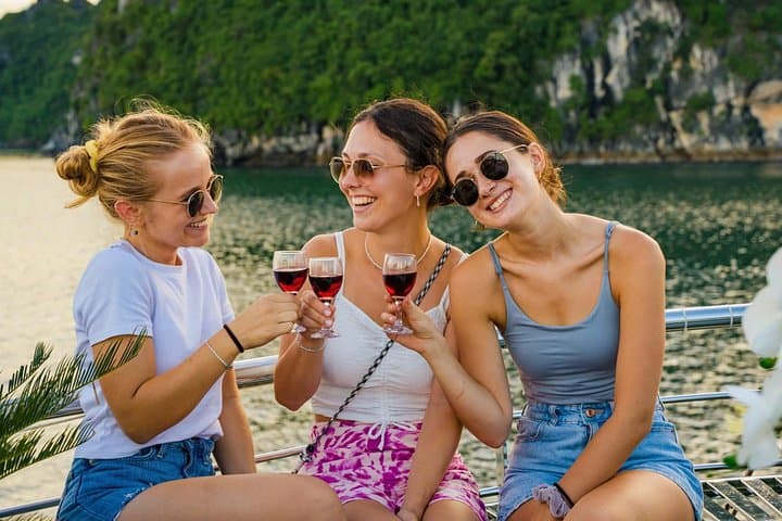 Lan Ha Bay Luxury Day Cruise from Cat Ba — Kayak, Swim & Explore Cai Beo photo 3