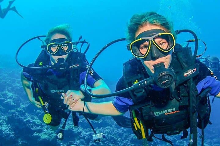 Discover Scuba Diving at Kite Beach Dubai — Beginner 45-Min Dive with Transfers