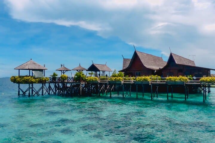 Semporna Mabul & Kapalai Snorkel Day Trip with Lunch — Explore House Reefs and Water Villages photo 2