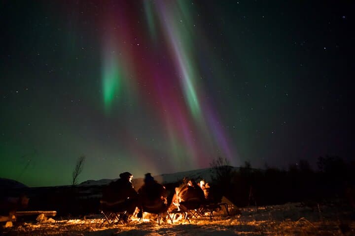 Tromsø Northern Lights Chase: Guided Aurora Tour with Hot Meal & Thermal Suits photo 2