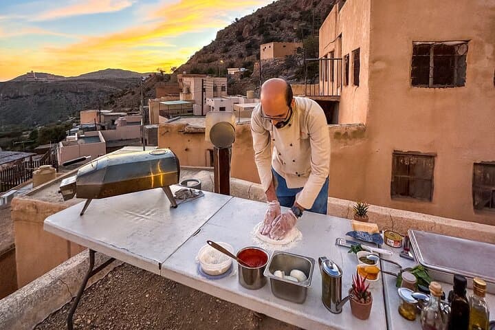 Pizza Experience Soprano Jebel Akhdar: Wood-Fired Pizza & Old Village Tour photo 4