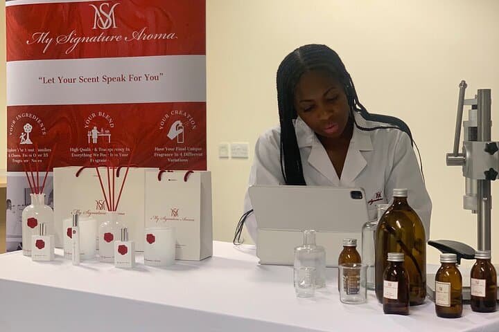 Bespoke Perfume Blending Workshop in Brixton Village: Create Your Signature Scent photo 2