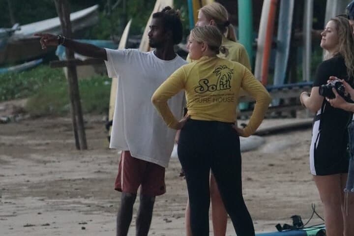 Surf with Apple: Galle Surf Lessons for All Levels photo 6