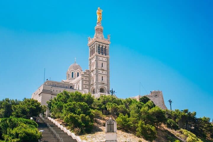 Private Marseille Sightseeing Tour with Driver — Notre-Dame de la Garde, Les Goudes & Coastal Corniche photo 5