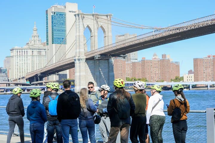 Lower Manhattan and Brooklyn Bridge Bike Tour (Dutch Guided Fiets) photo 2