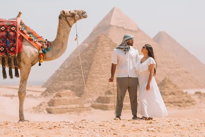 Private Day Tour: Giza Pyramids, Saqqara & Memphis with Camel Ride