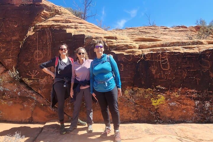 Secret Petroglyphs Hike in Snow Canyon: Slot Canyons & Rock Art photo 3