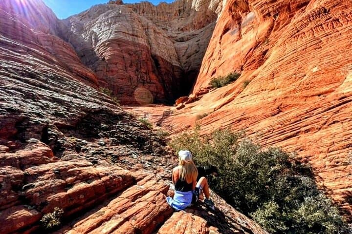 Snow Canyon Yoga Bliss: Sunrise Vinyasa & Restorative Flow in Utah photo 6