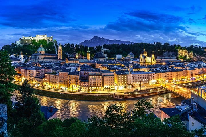 Salzburg After Dark: Private Sunset & Night Tour to Gaisberg & Leopoldskron photo 1