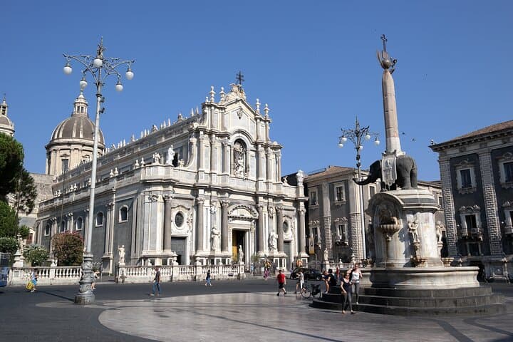 Catania and Mount Etna Private Day Tour from Cruise Port: South-Base Trek & Baroque City Walk photo 2