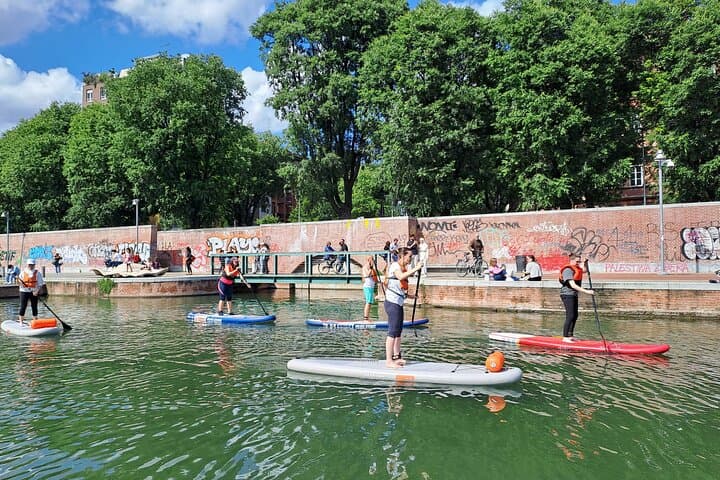 SUP on Milan's Navigli: Darsena to Naviglio Grande Sensory Tour photo 4