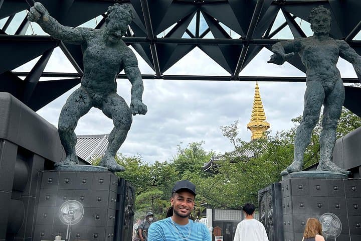 Customizable 3-Hour Osaka Bike Tour: Local Routes & Market Stops photo 4