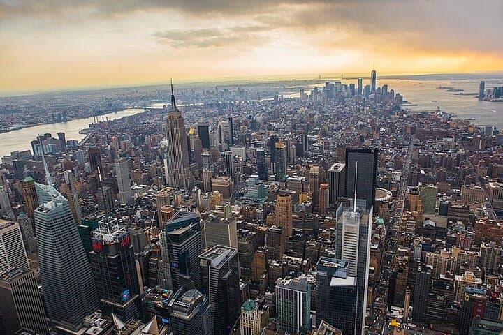 NYC Airport Transfer JFK LGA EWR to Manhattan & Brooklyn — Private 24/7 Ride photo 2