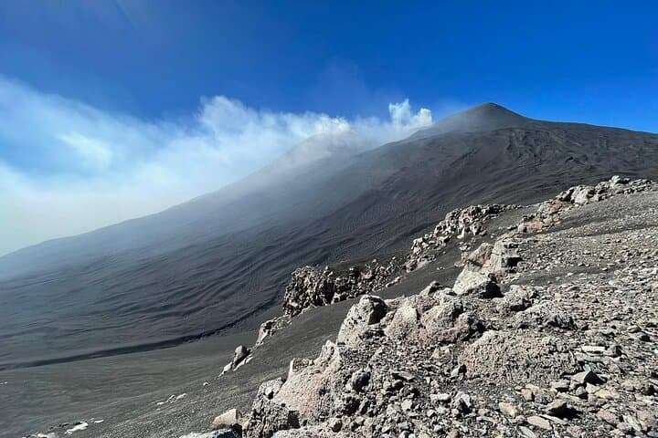 Mount Etna North Tour from Taormina: 4x4 Summit Trek to 3,000m photo 6