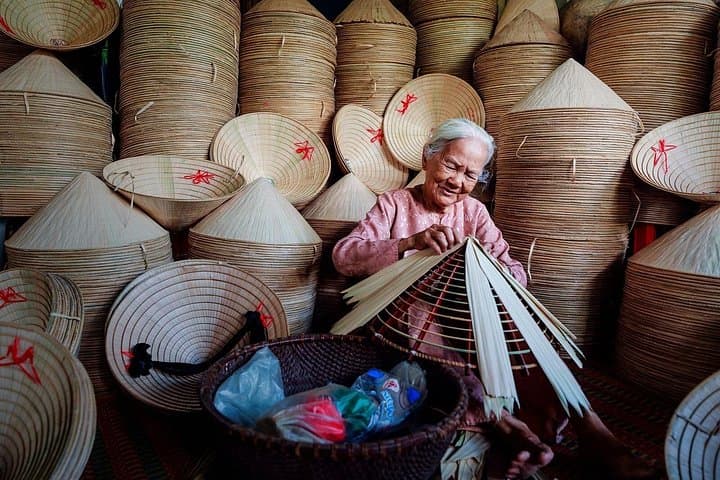 Duong Lam Day Tour: Hanoi Ancient Villages & Traditional Crafts photo 4