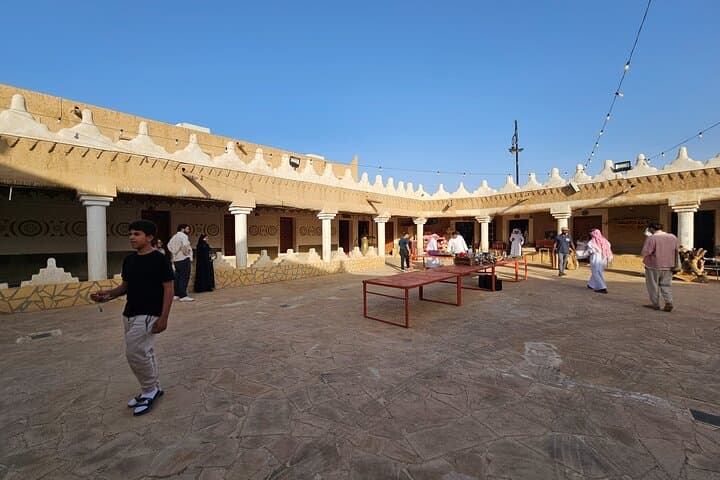 Qassim Province Camel & Dates Private Day Tour — Buraydah and Unaizah Markets photo 2