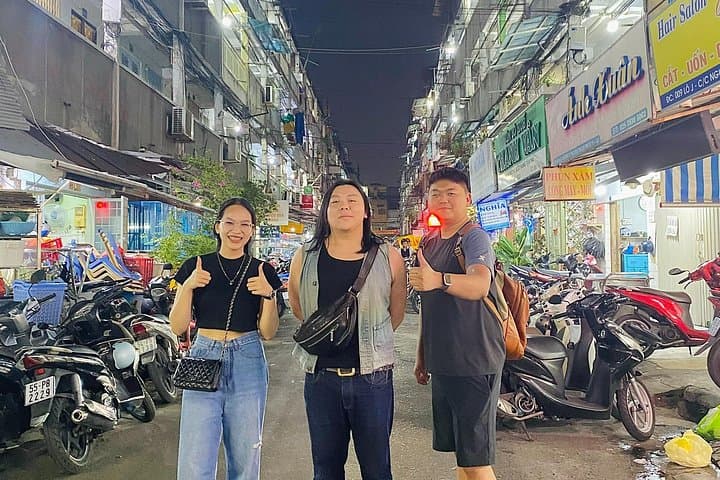 Saigon Night Motorbike Food Tour — Best Street Eats & Nightlife photo 2