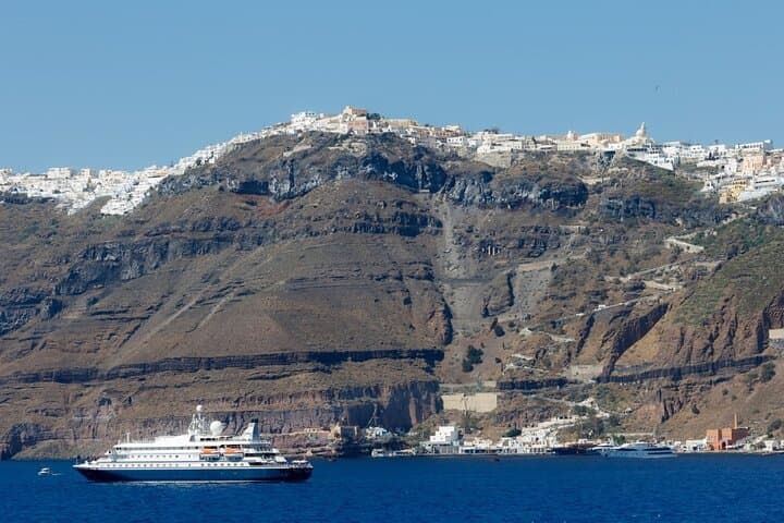 Santorini Caldera Cruise: Volcano Hike, Hot Springs & Oia Sunset photo 5