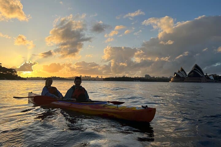 Sunrise Kayak on Sydney Harbour: Paddle the Opera House & Harbour Bridge photo 6