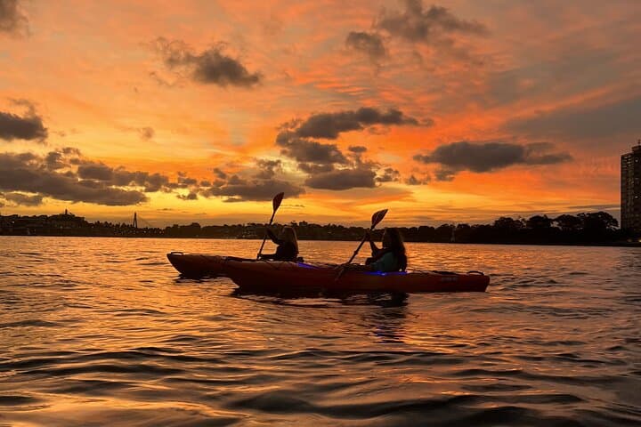 Sunset Kayak on Sydney Harbour: Paddle Past the Opera House & Harbour Bridge photo 6