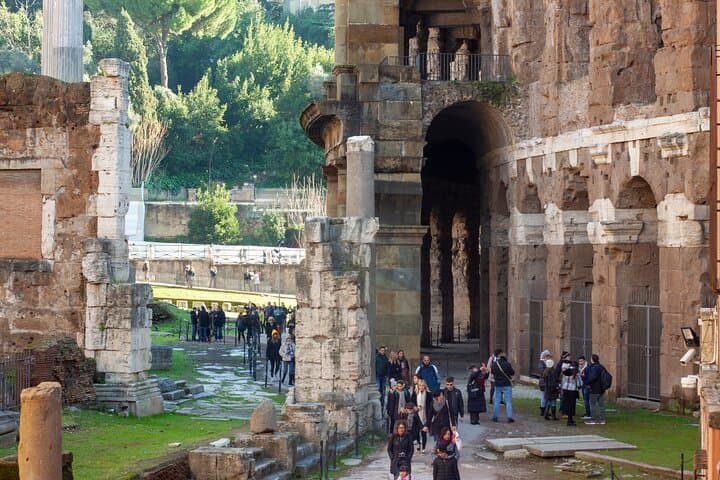 Rome Private Walking Tour — Highlights & Secret Spots of the Historic Centre photo 5