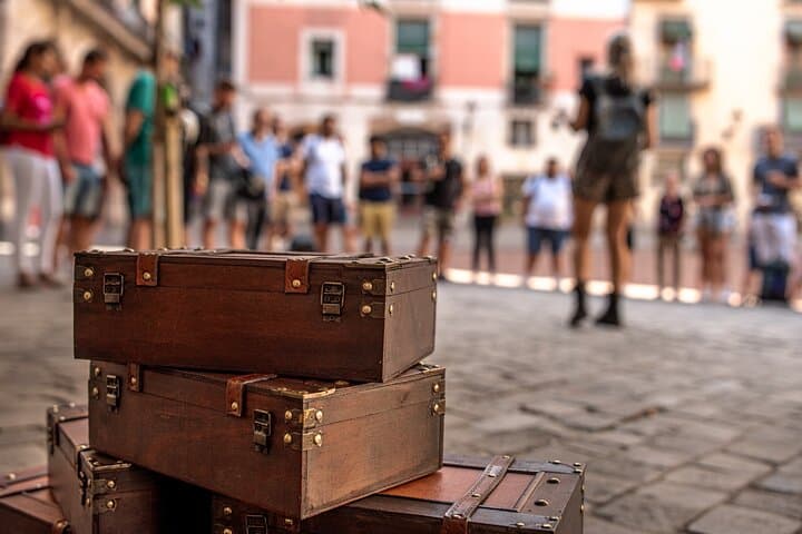 Goldheist: Private Offline Escape Game Through El Born, Barcelona photo 5