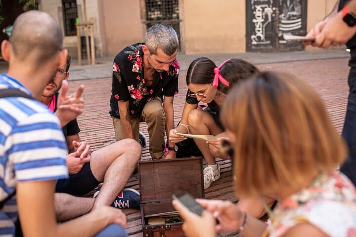 Goldheist: Private Offline Escape Game Through El Born, Barcelona photo 2