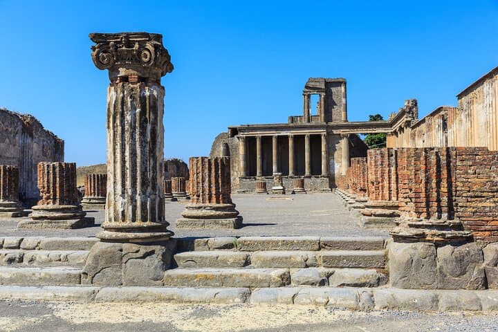 Day Trip from Rome: Pompeii, Amalfi Coast & Positano Small-Group Tour photo 6