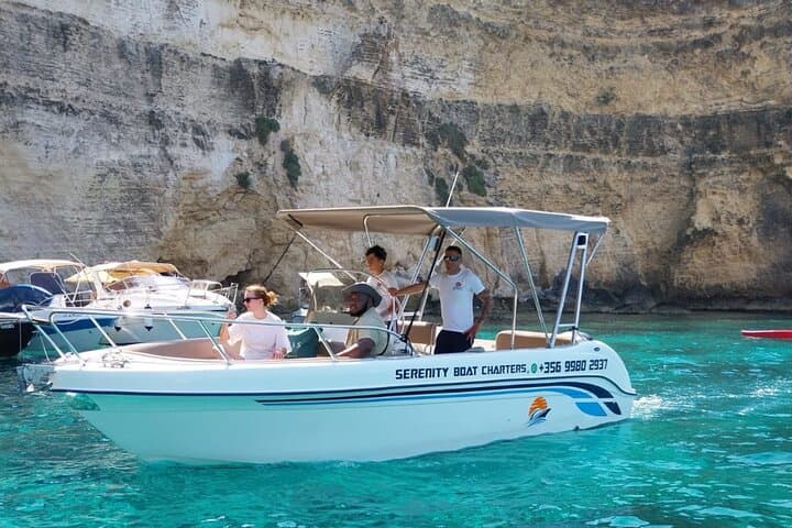 Private Comino Boat Tour: Blue Lagoon, Crystal Lagoon & Sea Caves