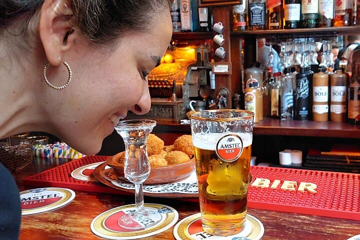 Amsterdam Private Guided Walking Tour with Local Dutch Guide photo 4