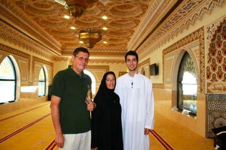 Private Old Dubai Food & Walking Tour — Abra Ride, Souks & Blue Mosque Visit photo 4