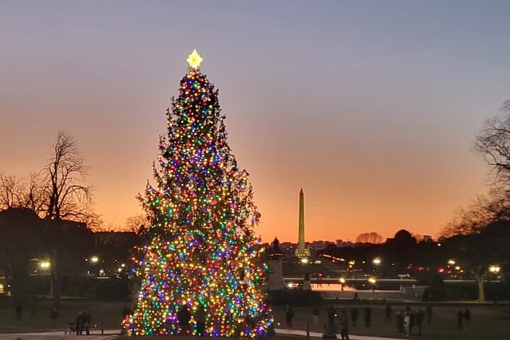 Sunset Drive & Monuments: Private Guided Washington DC Evening Tour