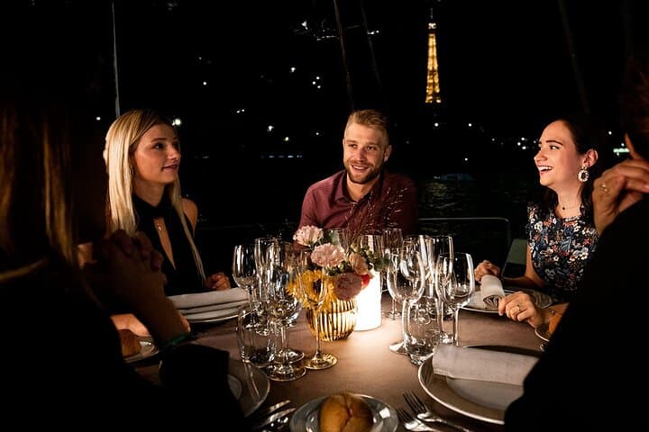 Seine River New Year's Eve Gourmet Dinner Cruise & Live Music in Paris photo 1