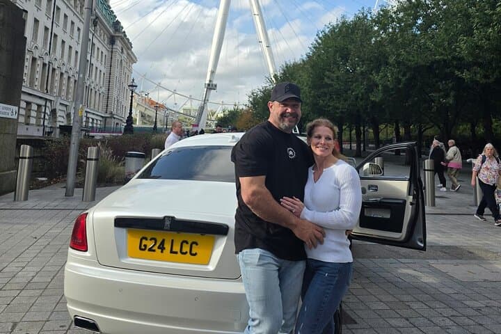 Luxury Rolls-Royce Full-Day Private London Tour with One-Day Pass