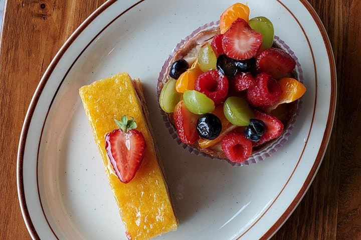 Sit & Snack: Seated Dessert Tour of Detroit’s Sweet Spots photo 1