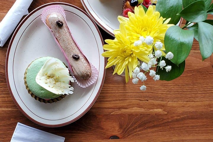 Sit & Snack: Seated Dessert Tour of Detroit’s Sweet Spots photo 2
