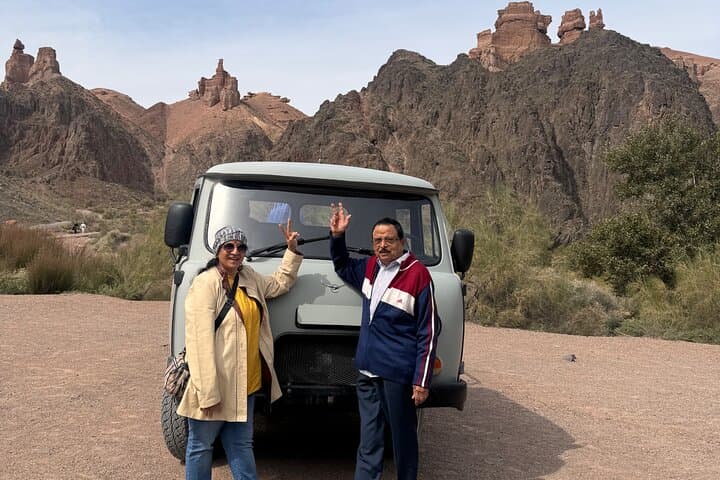 Charyn Canyon to Kolsay Lake: Full-Day Guided Tour from Almaty — Valley of Castles and Alpine Mirrors