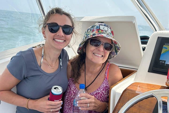 Private Boat Tours & Dolphin Encounters in Avalon NJ — Scenic Yacht Cruises photo 3