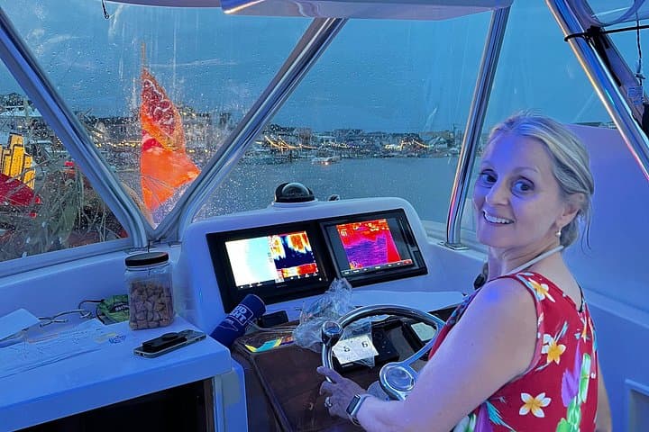 Private Boat Tours & Dolphin Encounters in Avalon NJ — Scenic Yacht Cruises photo 4