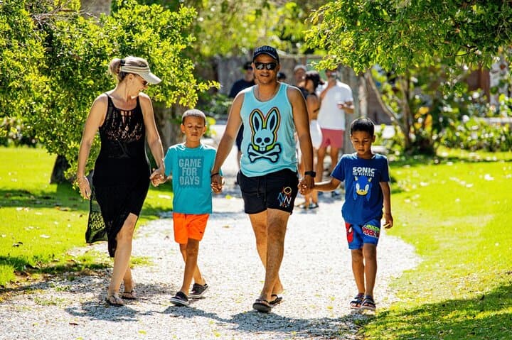 Punta Cana Art & Forest Way Half-Day 4x4 Eco Tour — Taino History & Organic Tasting photo 2