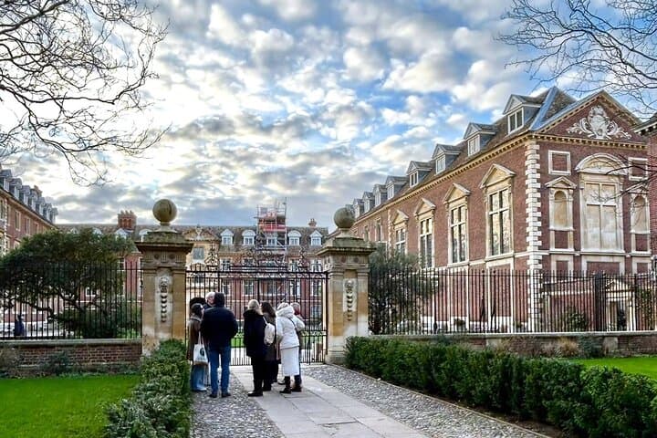 Uncomfortable Cambridge Walking Tour — Student-Led Decolonial History of Cambridge photo 3
