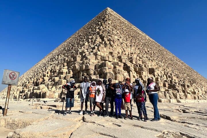 Giza, Saqqara & Memphis Full-Day Pyramids and Sphinx Tour with Lunch photo 5