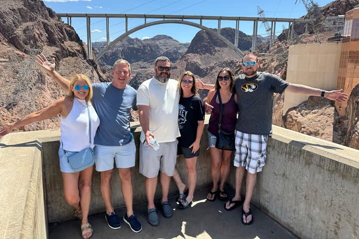 Private VIP Hoover Dam Tour: Insider Guide to Visiting Hoover Dam from Las Vegas