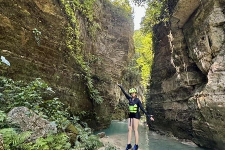Moalboal & Badian Ultimate Adventure: Sardine Run, Turtle Snorkel and Kawasan Canyoneering photo 3